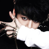 [BTS INSPIRED]-SKELETON HAND BRACELET
